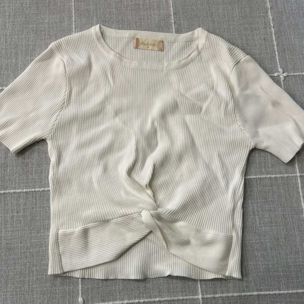 Altar'd State Cream Knotted Short Sleeve Top